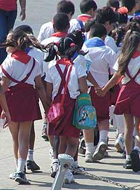 Impacto de un proyecto comunitario de estimulaci�n temprana en el desarrollo de ni�os de la Habana Vieja. )